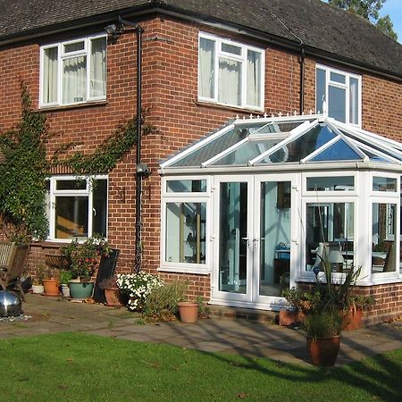 Savannah Bed And Breakfast Virginia Water Buitenkant foto
