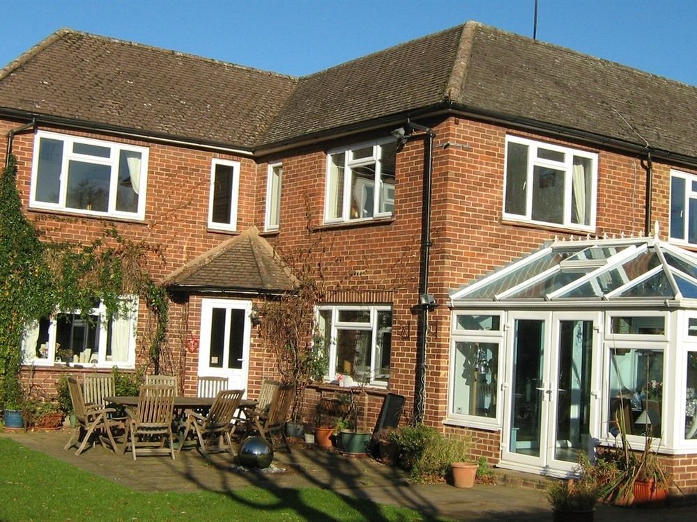 Savannah Bed And Breakfast Virginia Water Buitenkant foto