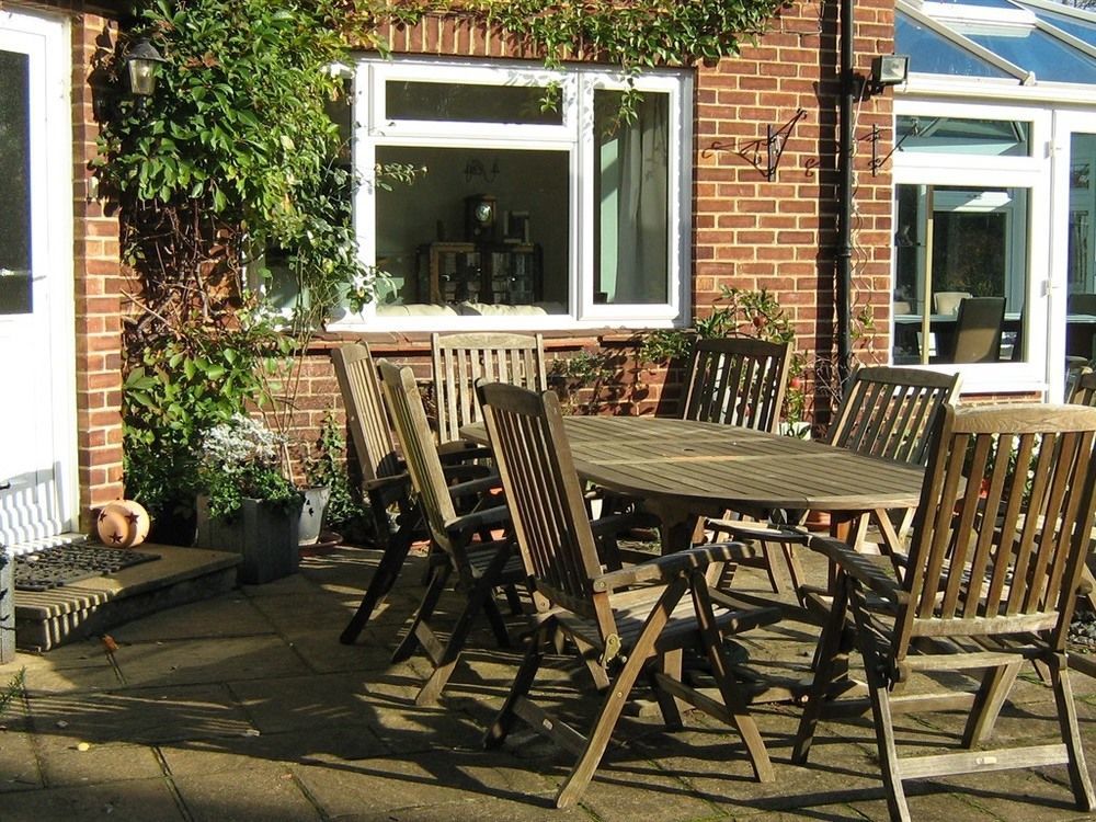Savannah Bed And Breakfast Virginia Water Buitenkant foto